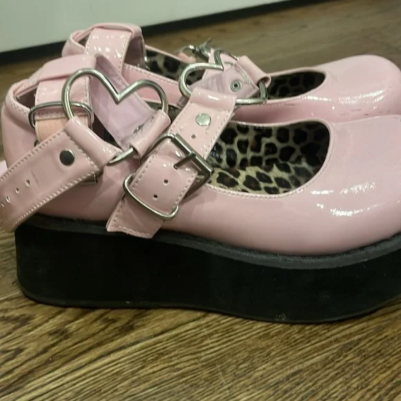 Demonia pink platform Mary Jane’s - Picture 2 of 3